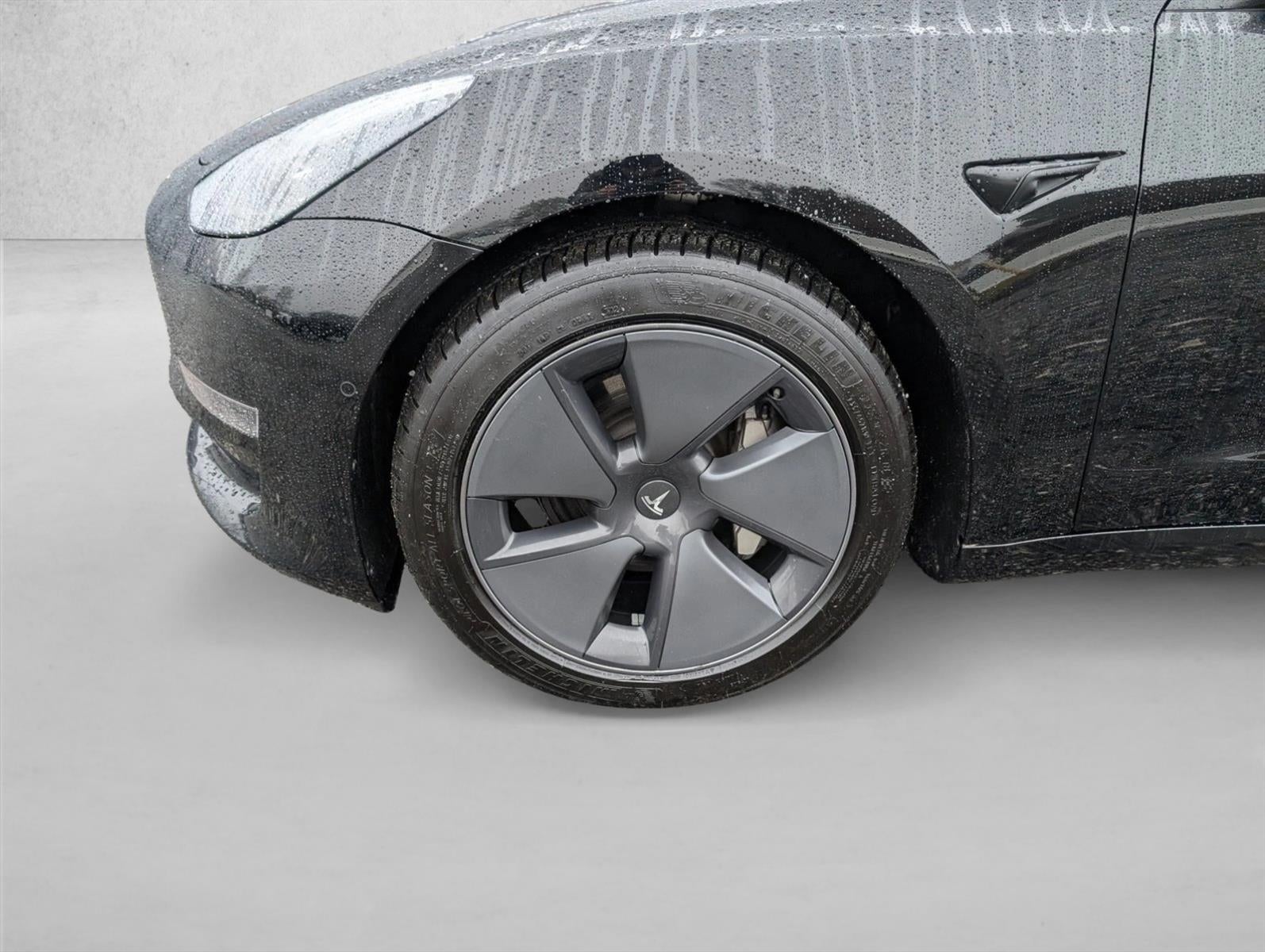 2022 Tesla Model 3 RWD