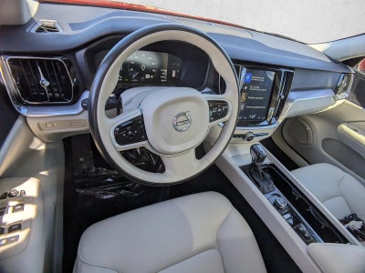 2019 Volvo S60 T5 FWD Momentum