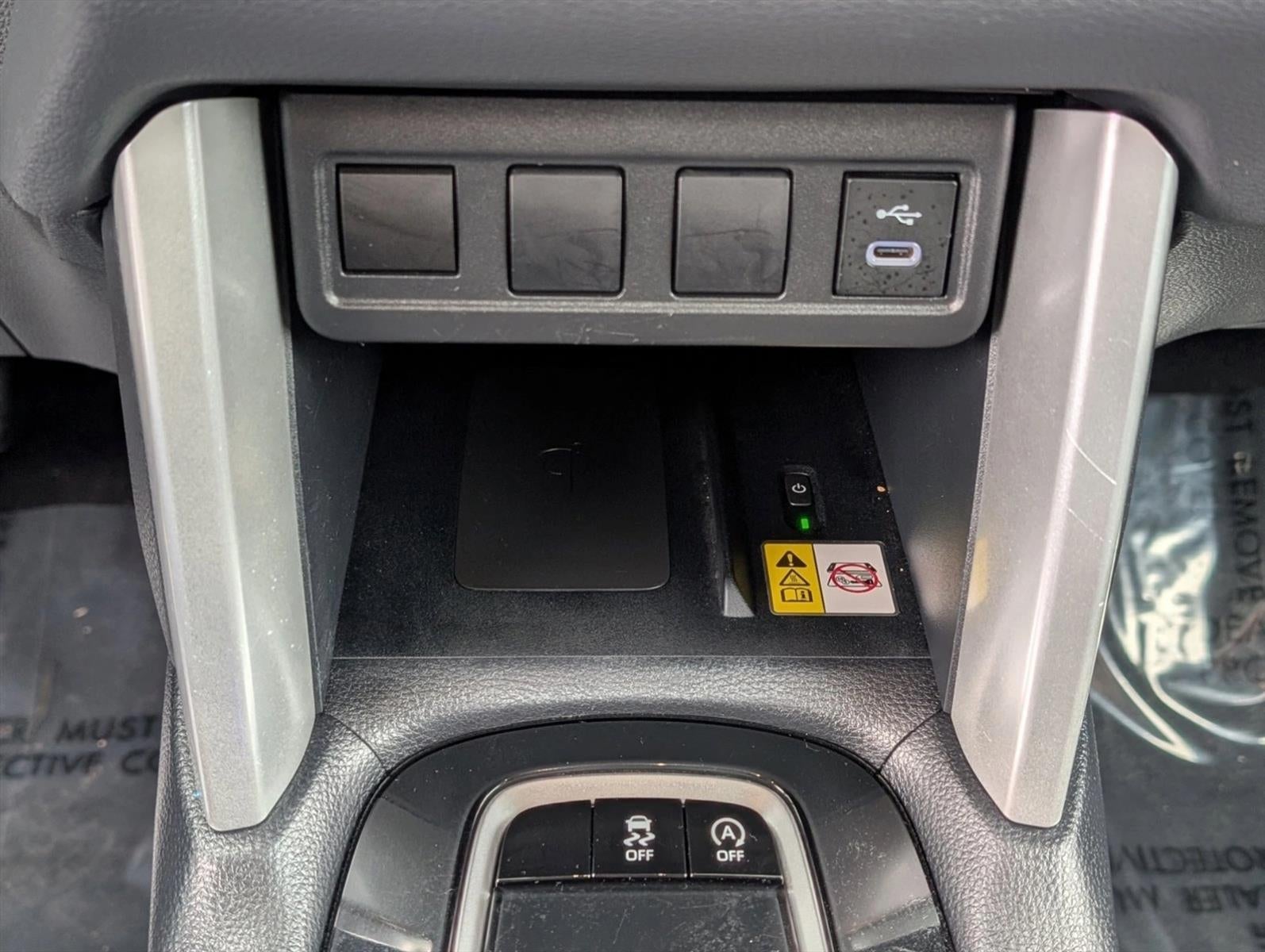 2023 Toyota Corolla Cross LE 4WD (Natl)