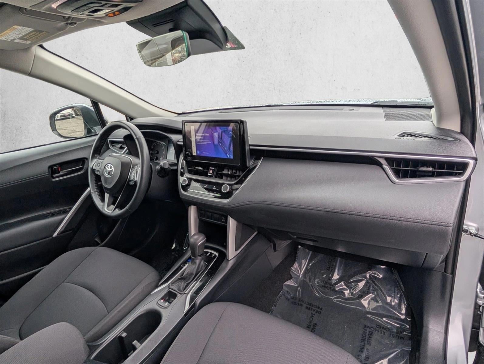 2023 Toyota Corolla Cross LE 4WD (Natl)