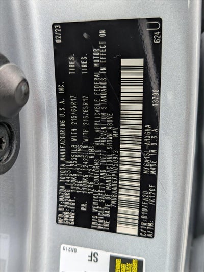 2023 Toyota Corolla Cross LE 4WD (Natl)