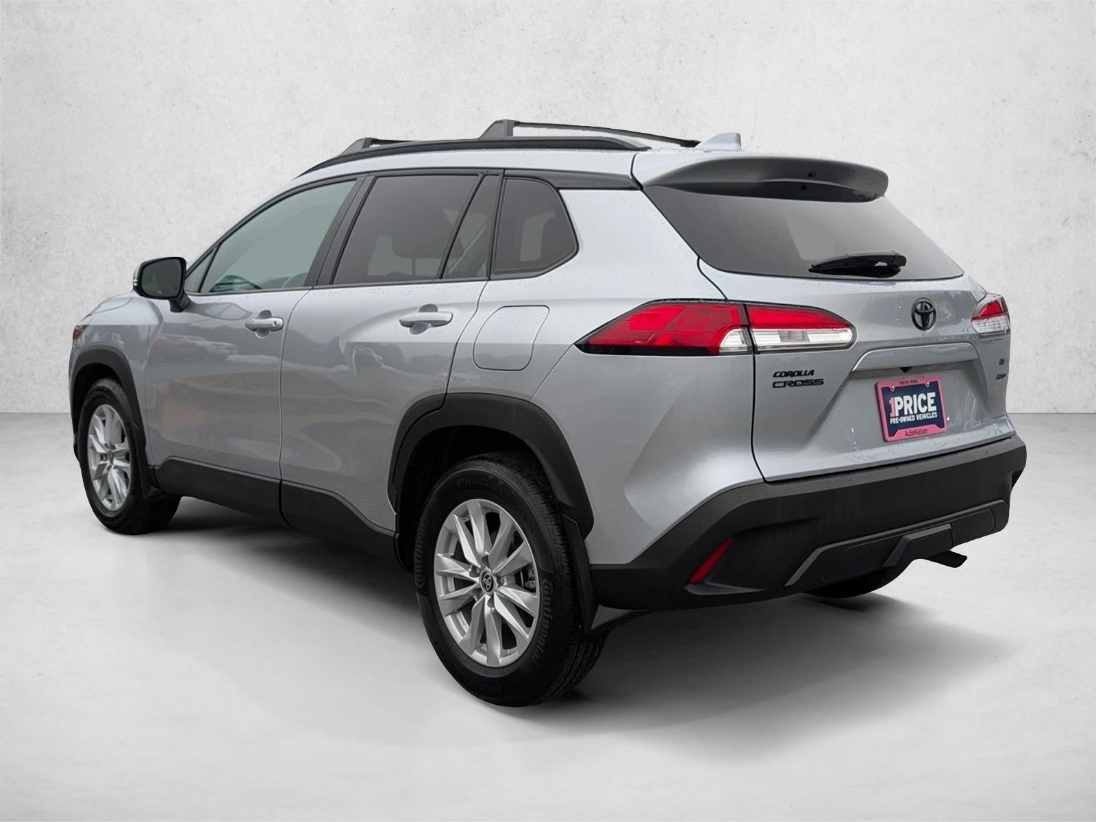 2023 Toyota Corolla Cross LE 4WD (Natl)