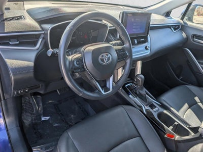 2024 Toyota Corolla Cross XLE 2WD (Natl)
