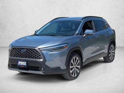 2023 Toyota Corolla Cross XLE 4WD (Natl)