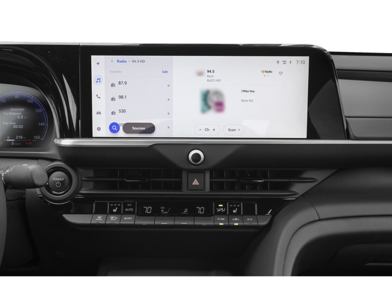 2023 Toyota Crown Limited AWD (Natl)