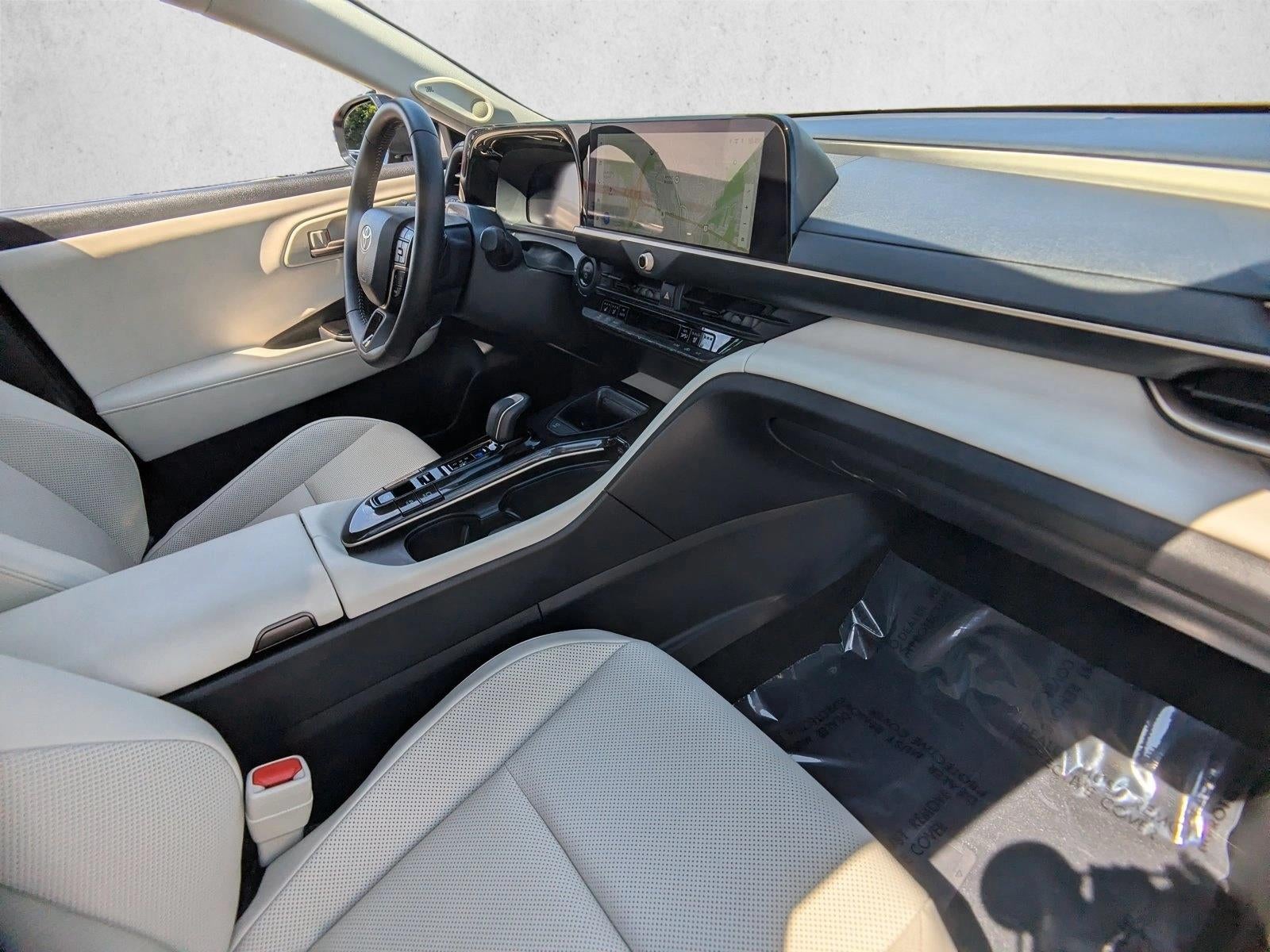 2026 Toyota Crown Limited AWD (Natl)