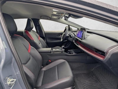 2025 Toyota Prius Plug-In Hybrid XSE (Natl)