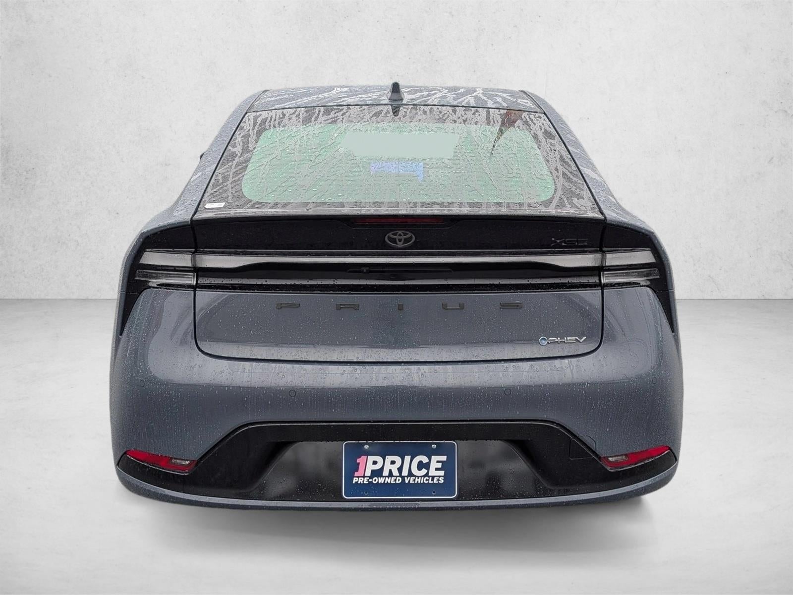 2025 Toyota Prius Plug-In Hybrid XSE (Natl)