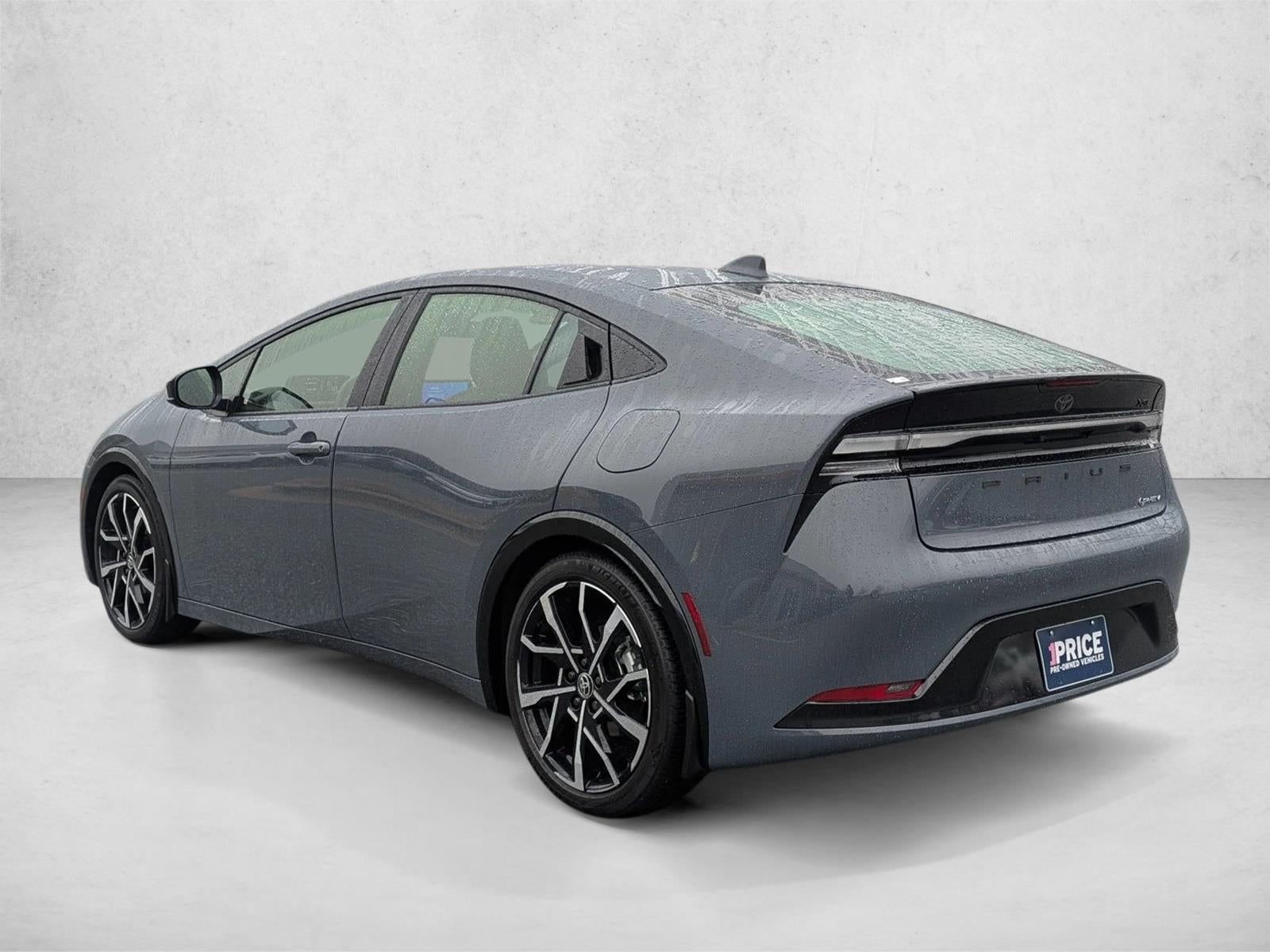 2025 Toyota Prius Plug-In Hybrid XSE (Natl)