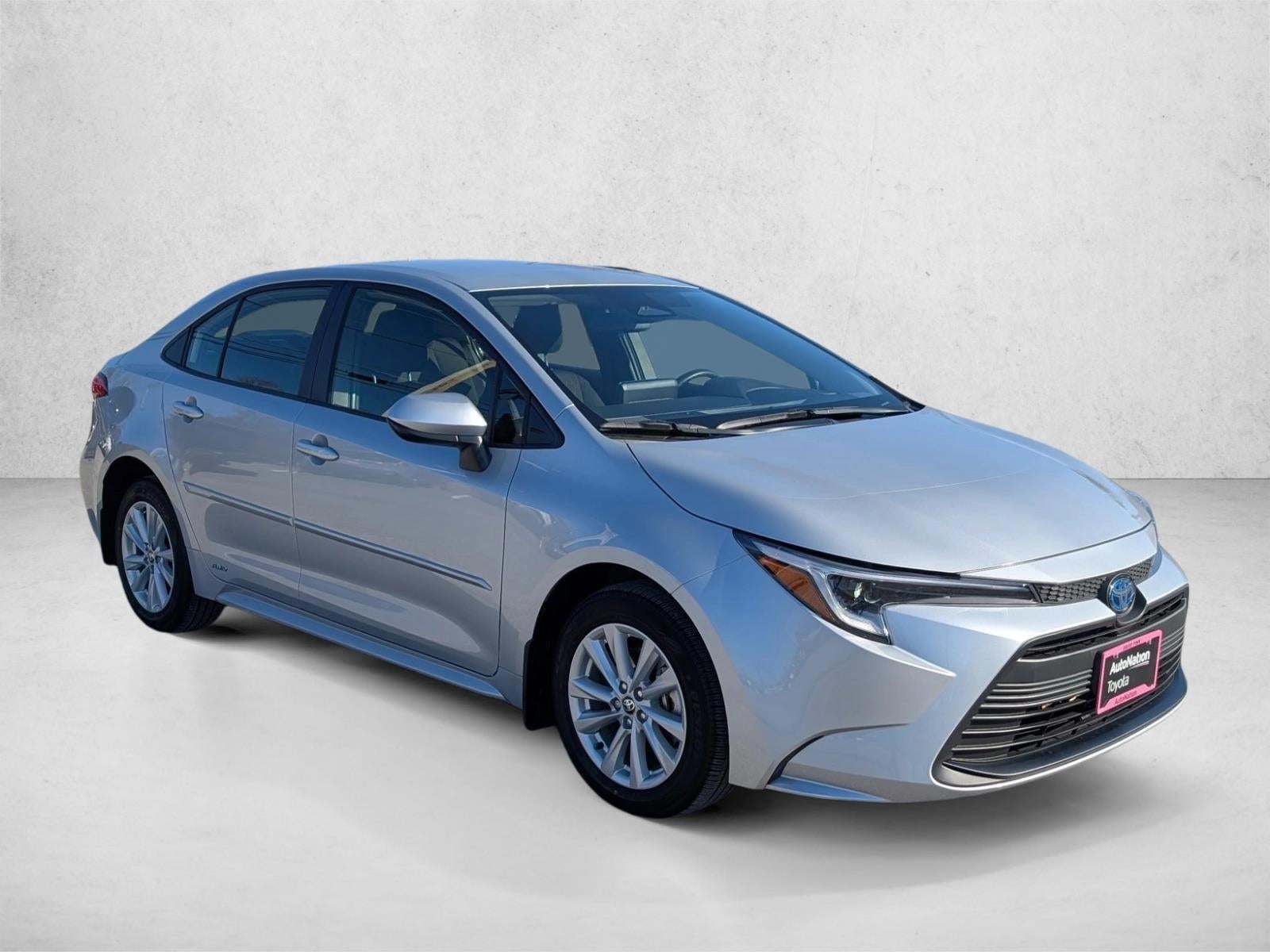 2025 Toyota Corolla Hybrid LE AWD (Natl)