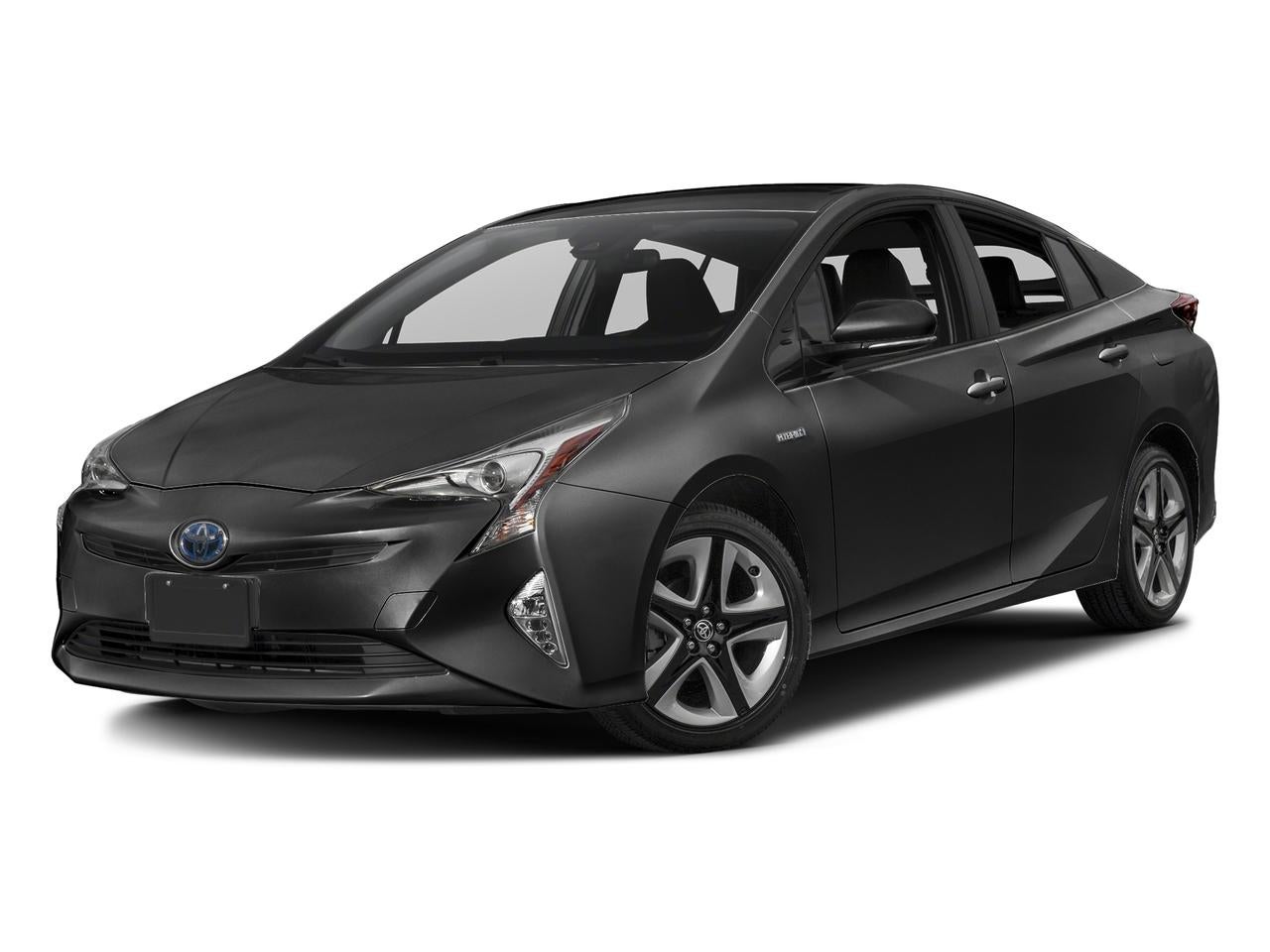2017 Toyota Prius Three Touring (Natl)