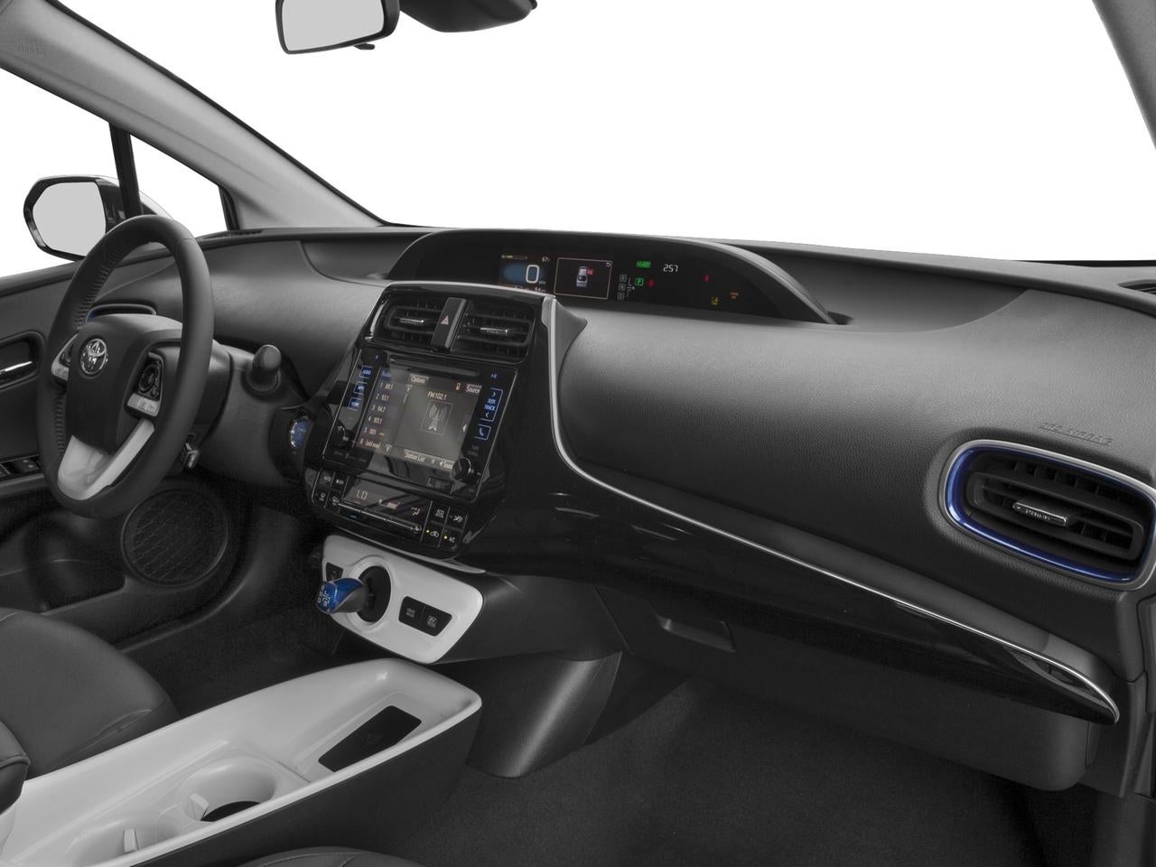 2017 Toyota Prius Three Touring (Natl)