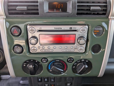 2014 Toyota FJ Cruiser 4WD 4dr Auto (Natl)