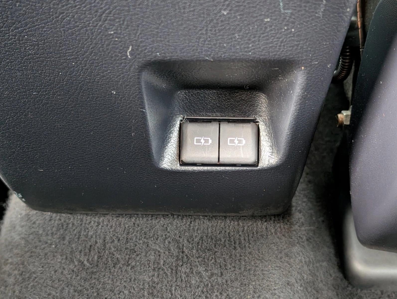 2024 Toyota 4Runner SR5 4WD (GS)