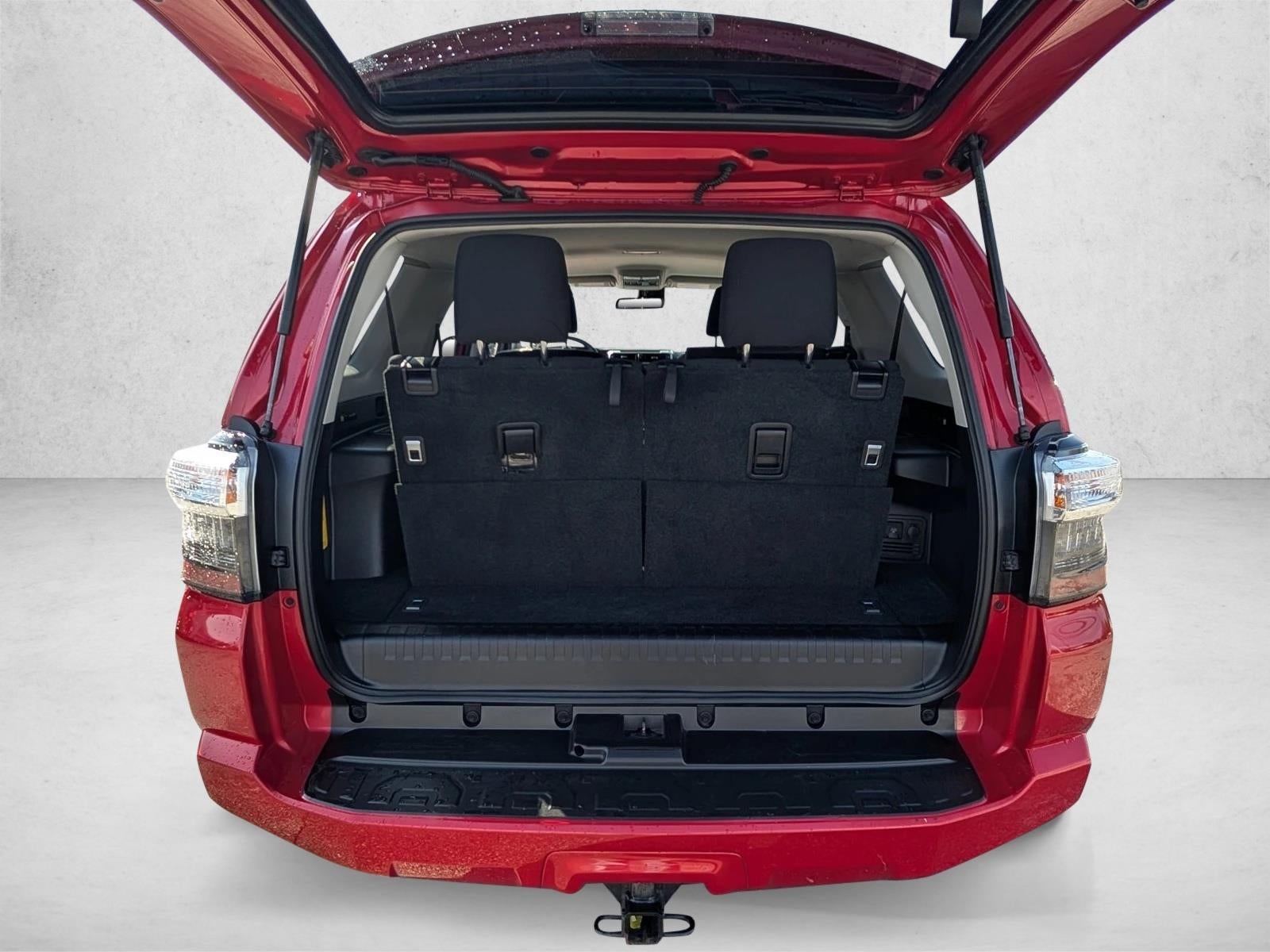 2024 Toyota 4Runner SR5 4WD (GS)