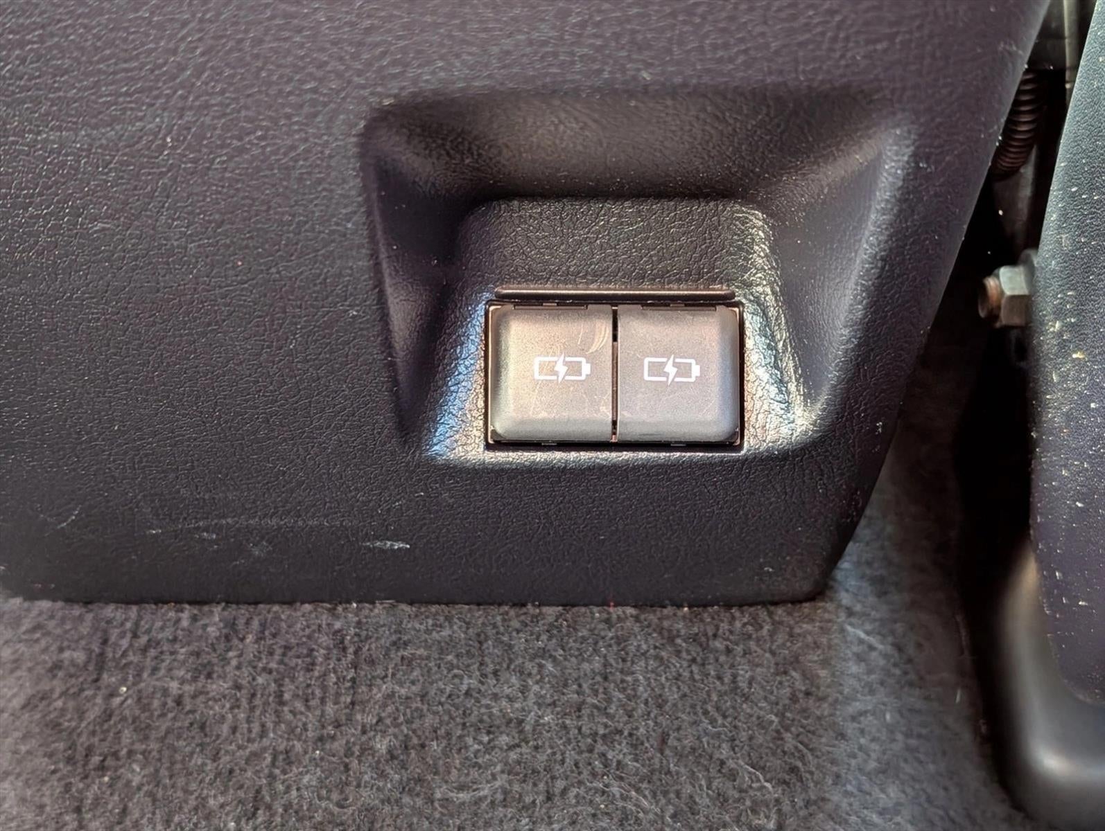 2024 Toyota 4Runner SR5 4WD (GS)