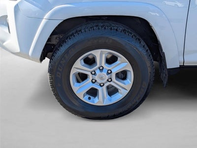 2024 Toyota 4Runner SR5 4WD (GS)