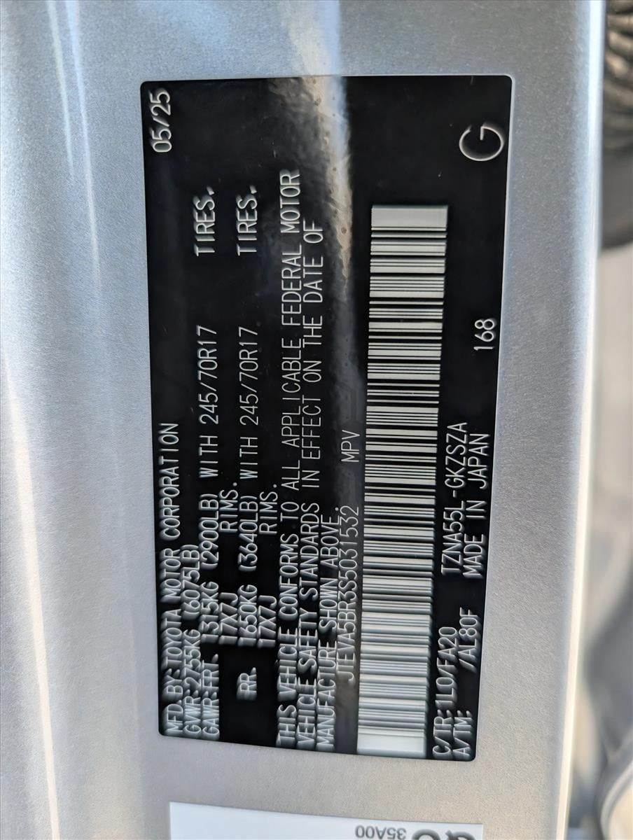 2025 Toyota 4Runner SR5 4WD (Natl)