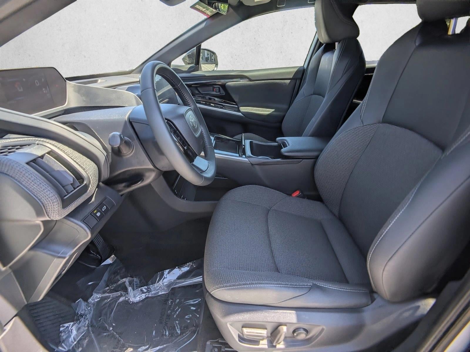 2024 Toyota bZ4X XLE AWD (Natl)