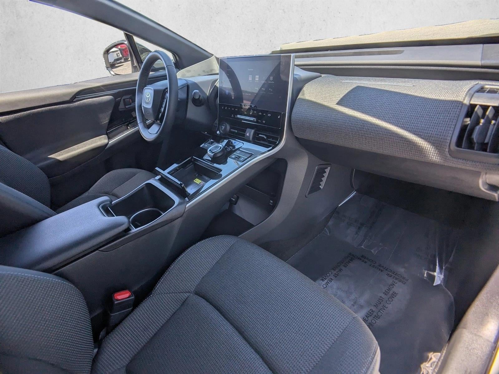 2024 Toyota bZ4X XLE AWD (Natl)