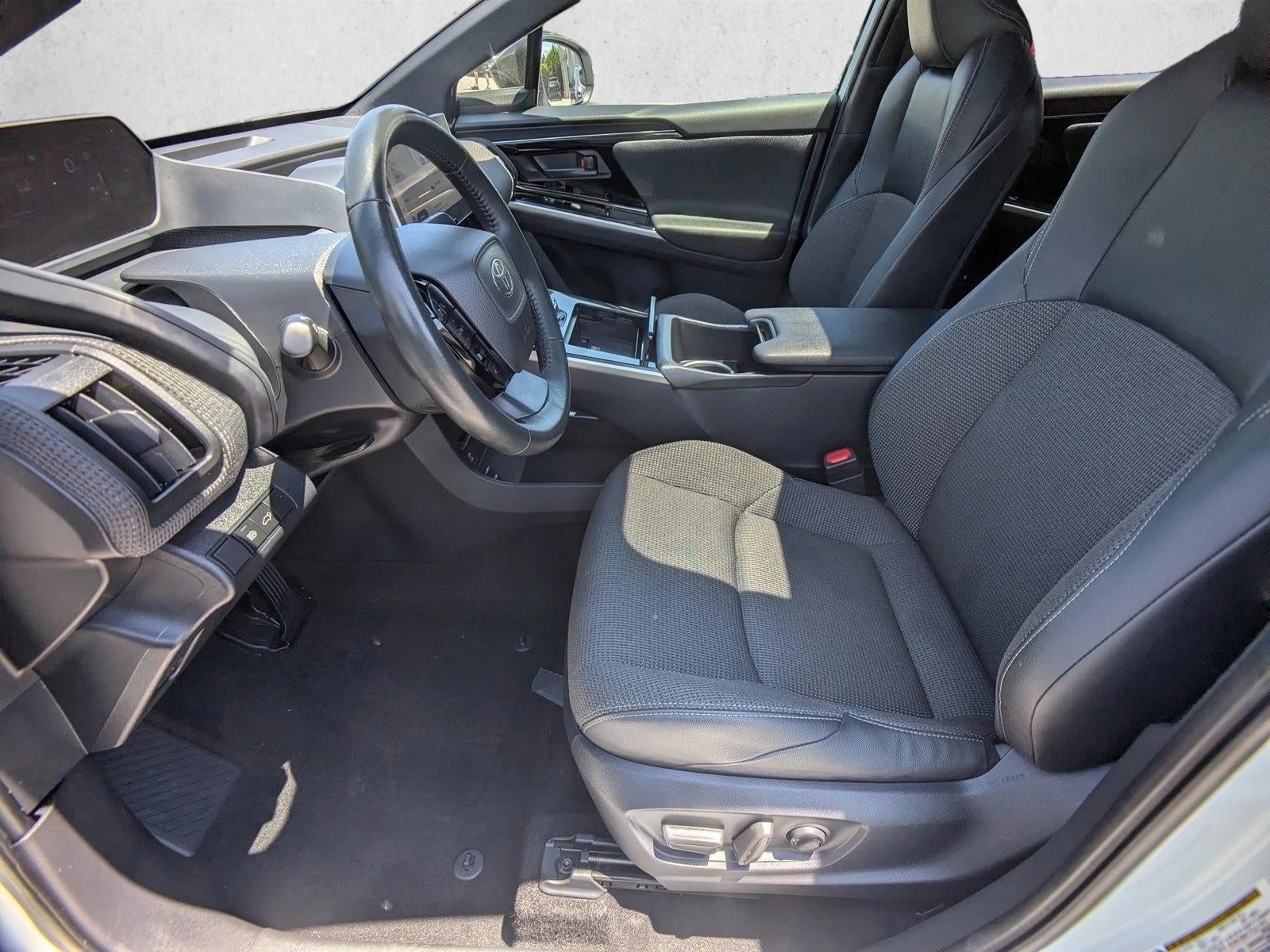 2024 Toyota bZ4X XLE AWD (Natl)