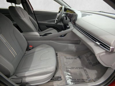 2024 Hyundai ELANTRA SEL IVT