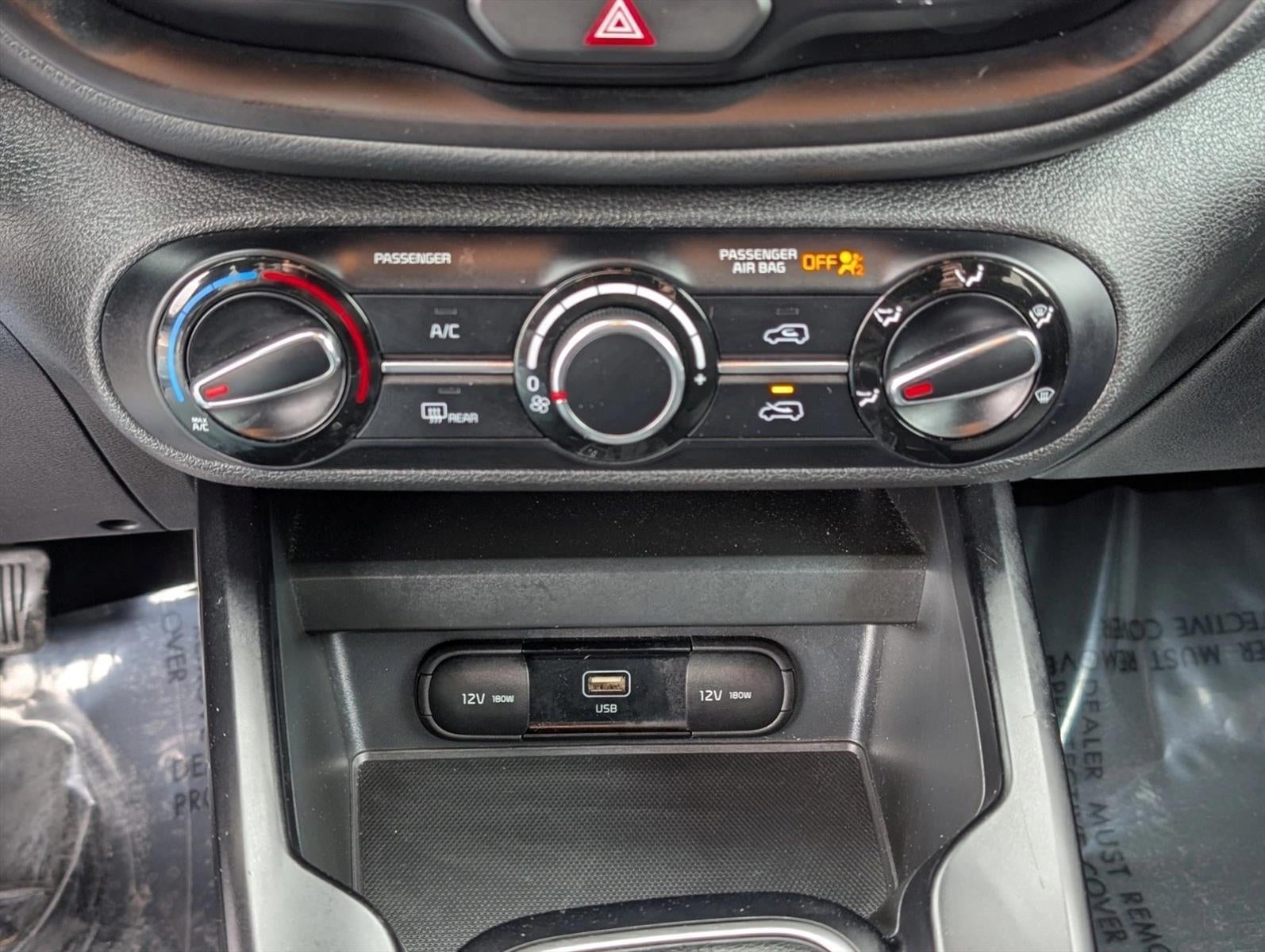 2023 Kia Soul LX IVT