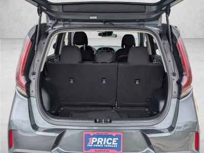 2023 Kia Soul LX IVT
