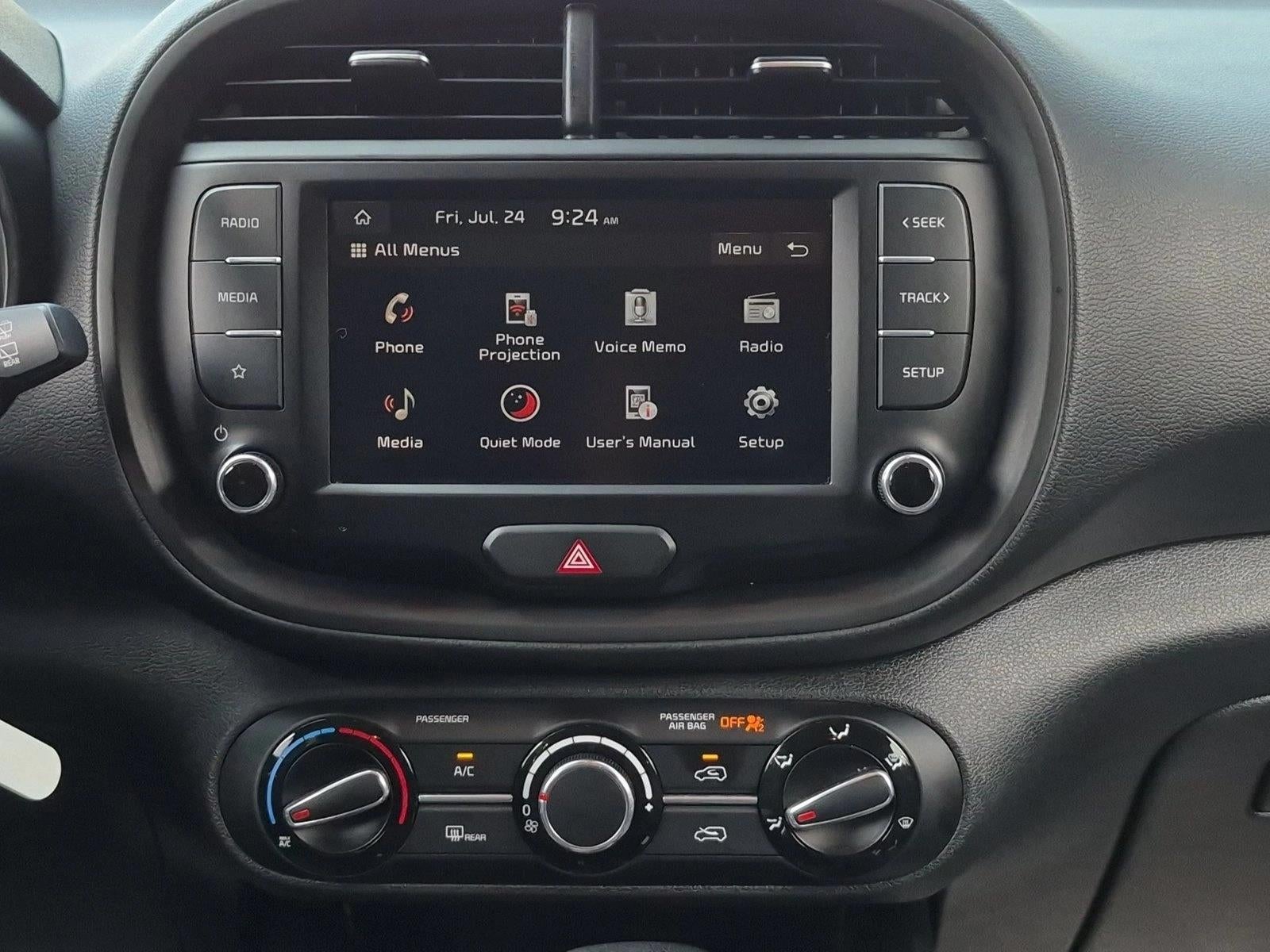 2023 Kia Soul LX IVT
