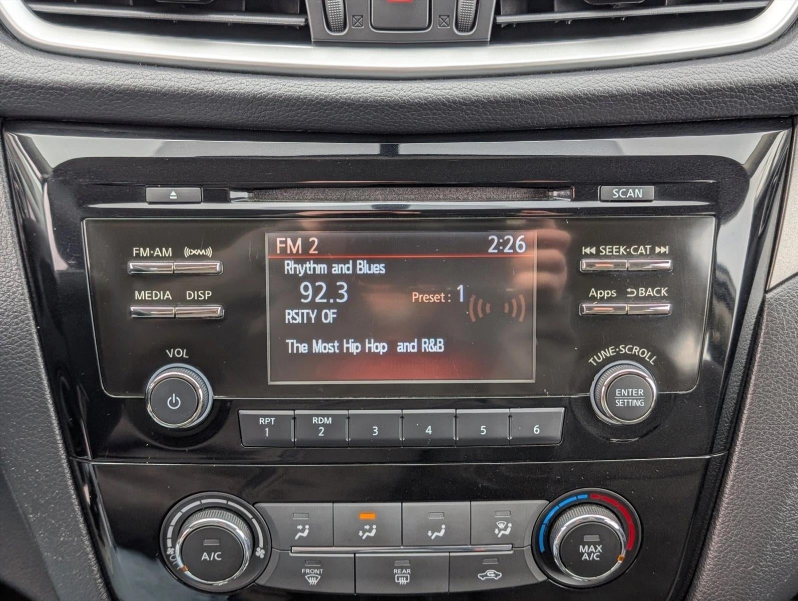 2016 Nissan Rogue FWD 4dr S