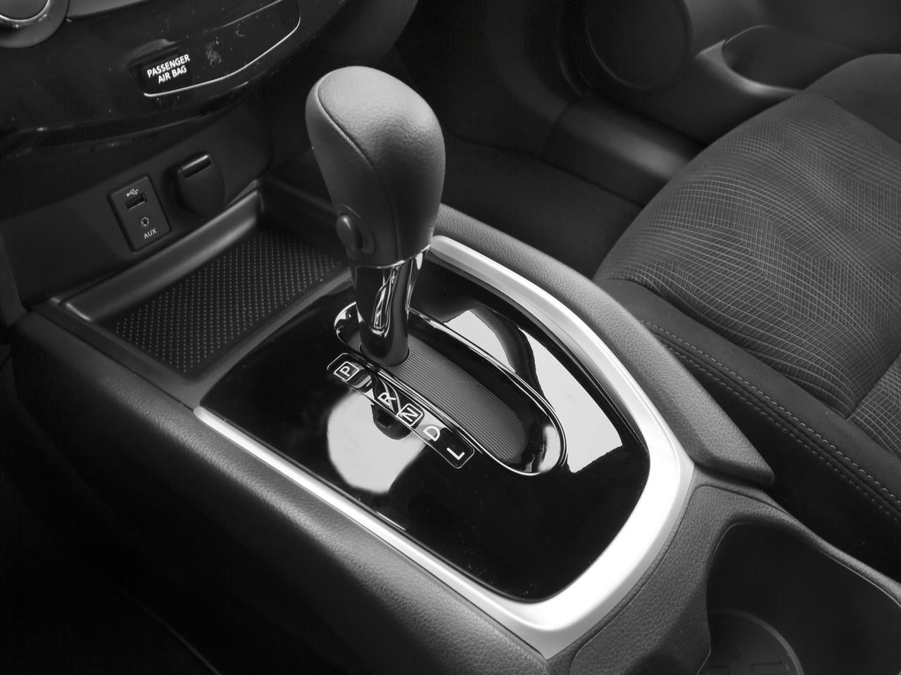 2016 Nissan Rogue FWD 4dr S