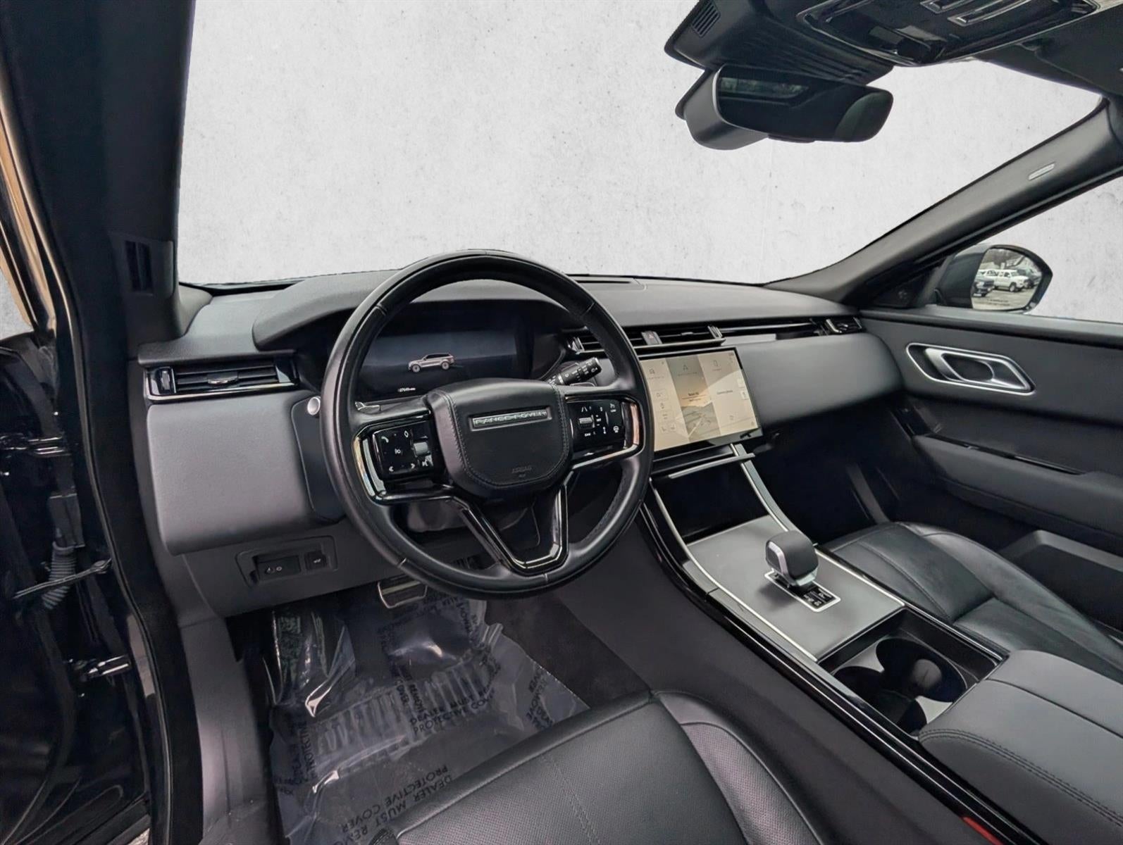 2025 Land Rover Range Rover Velar P250 Dynamic SE