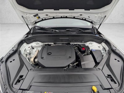 2024 Volvo XC90 B6 AWD Plus Bright Theme 6P