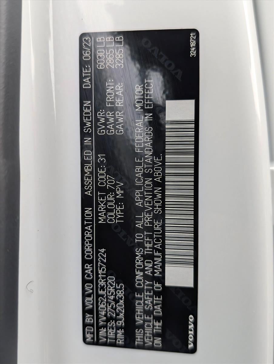 2024 Volvo XC90 B6 AWD Plus Bright Theme 6P